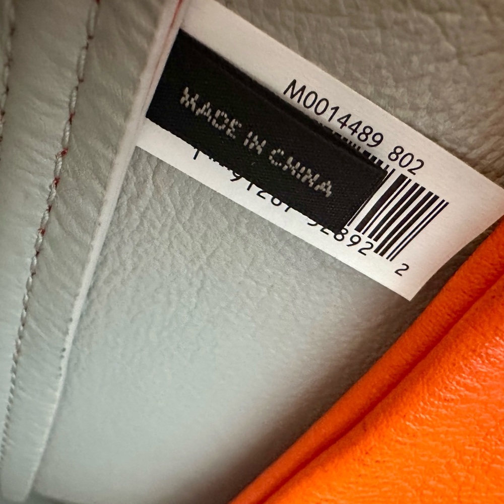NWT Marc Jacobs The Tag Vibrant Orange Tote - Picture 16 of 16